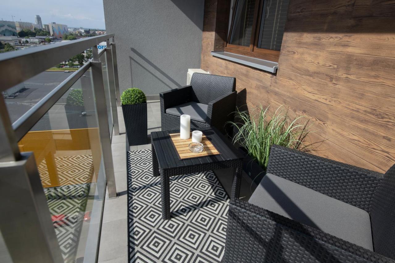 Vip Apartament Rzeszow Ngoại thất bức ảnh