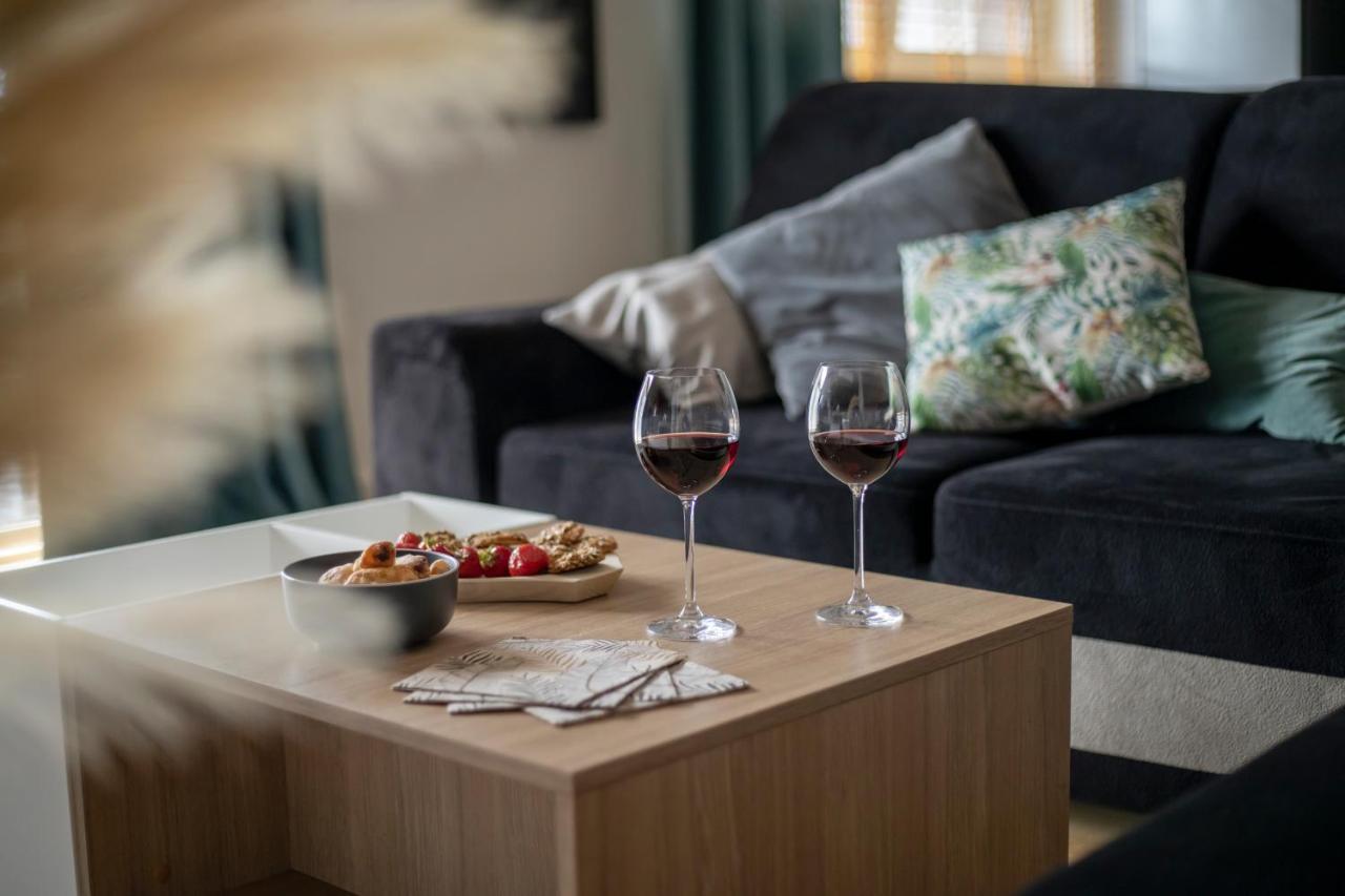 Vip Apartament Rzeszow Ngoại thất bức ảnh
